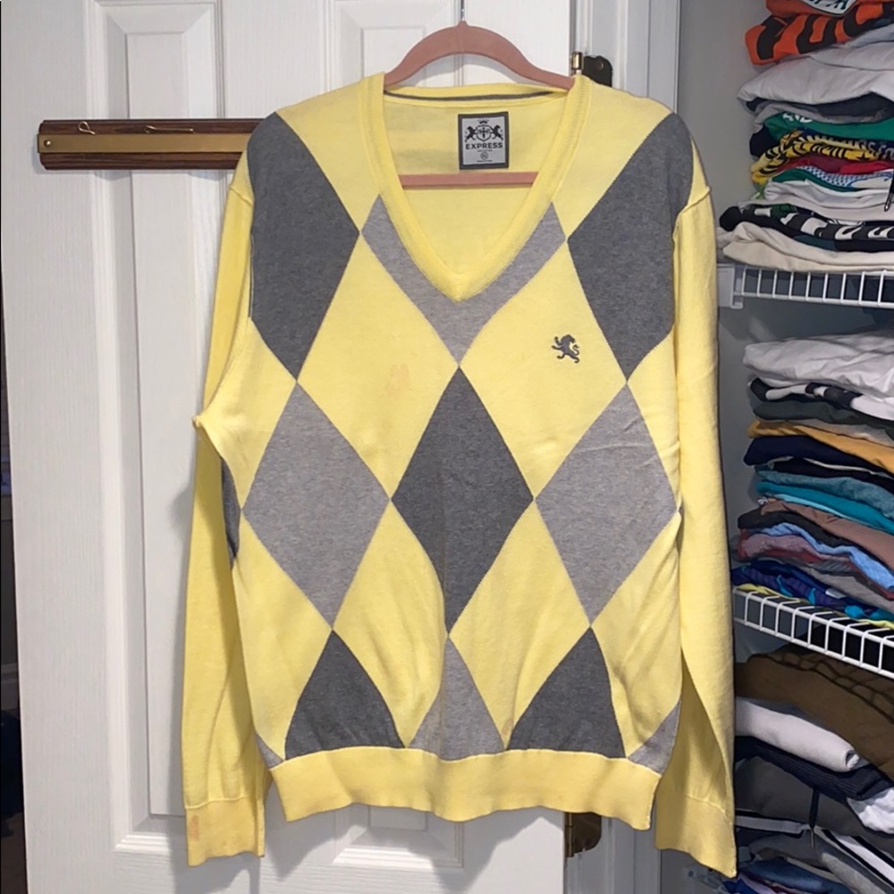 Express Vneck